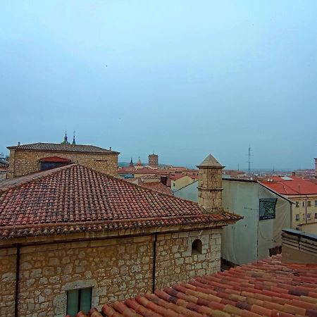 Apartamento 3 habitaciones en el centro de Teruel Exterior foto